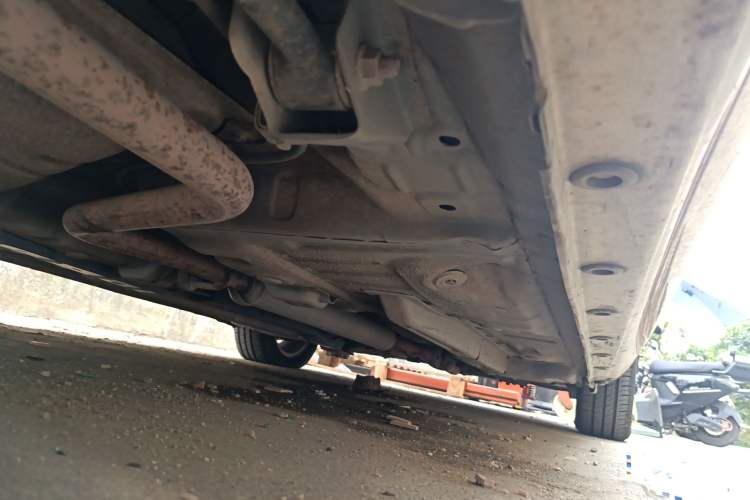 Used CHANGAN Alsvin V3 2015 1.4L Manual Meiman Model China IV Standard Chassis Rear Right