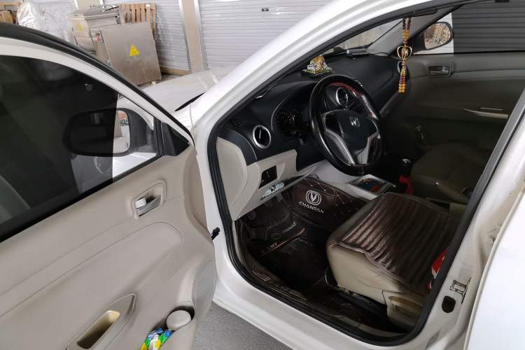 Used CHANGAN Alsvin V3 2015 1.4L Manual Meiman Model China IV Standard Driver Seat