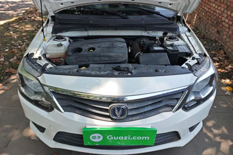 Used CHANGAN Alsvin V3 2015 1.4L Manual Warm-Hearted Model China V Standard Engine Bay