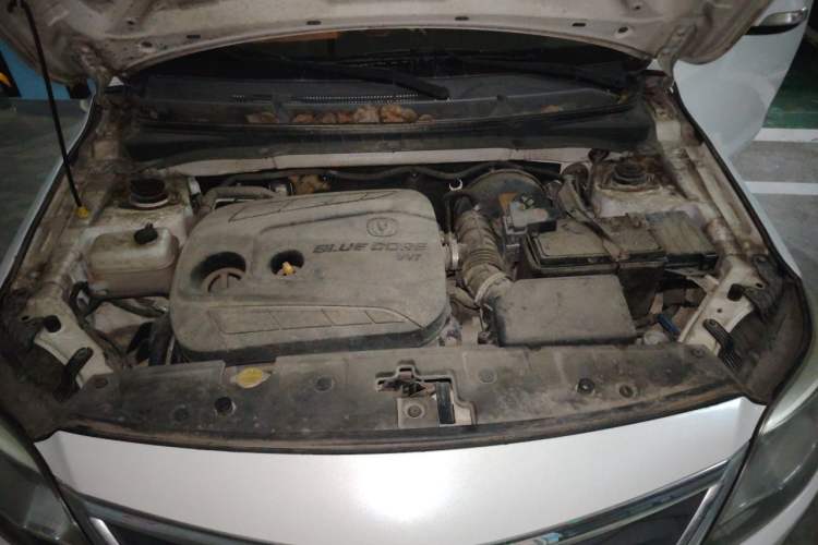 Used CHANGAN Alsvin V3 2015 1.4L Manual Meiman Model China IV Standard Engine Bay