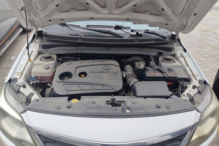 Used CHANGAN Alsvin V3 2015 1.4L Manual Meiruan Model China V Standard Engine Bay