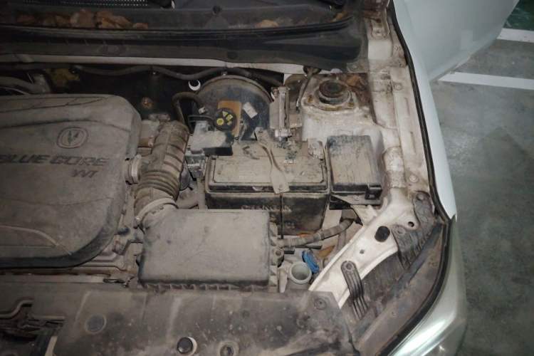 Used CHANGAN Alsvin V3 2015 1.4L Manual Meiman Model China IV Standard Engine Bay Left