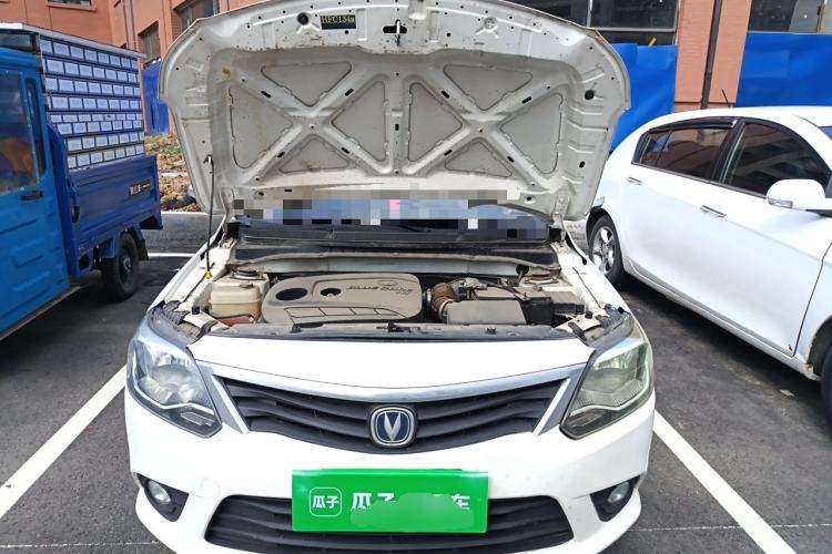 Used CHANGAN Alsvin V3 2015 1.4L Manual Warm-Hearted Model China V Standard Engine Bay
