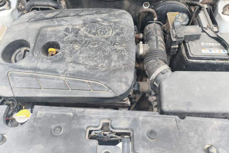 Used CHANGAN Alsvin V3 2015 1.4L Manual Meiruan Model China V Standard Engine Bay