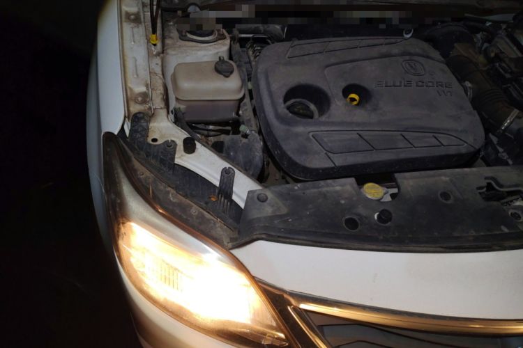 Used CHANGAN Alsvin V3 2015 1.4L Manual Meiruan Model China V Standard Engine Bay Right