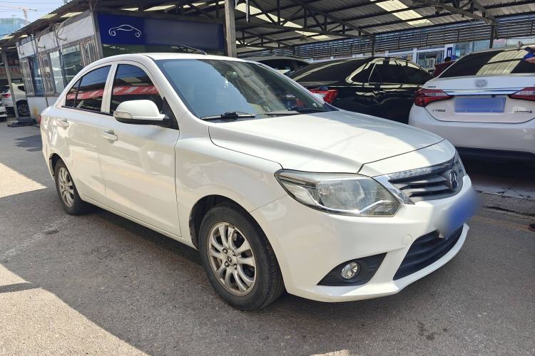 Used CHANGAN Alsvin V3 2015 1.4L Manual Warm-Hearted Model China V Standard Exterior 2