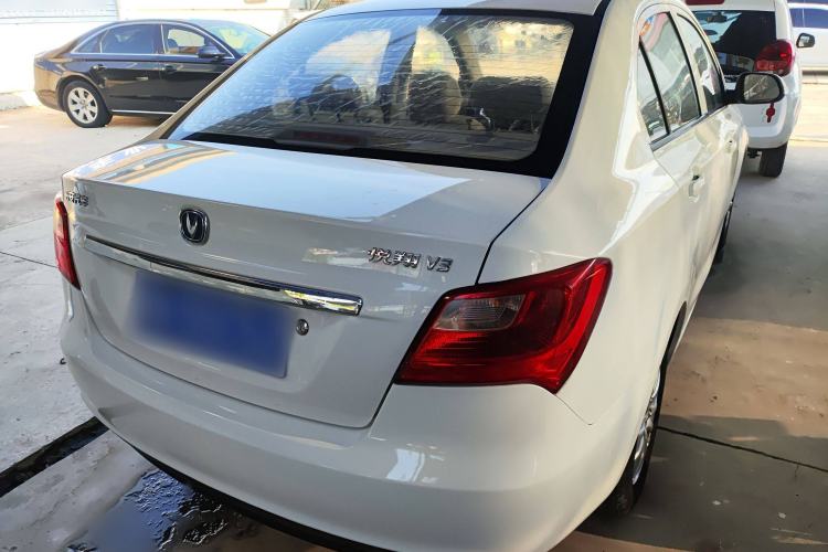 Used CHANGAN Alsvin V3 2015 1.4L Manual Meiruan Model China V Standard Exterior 3