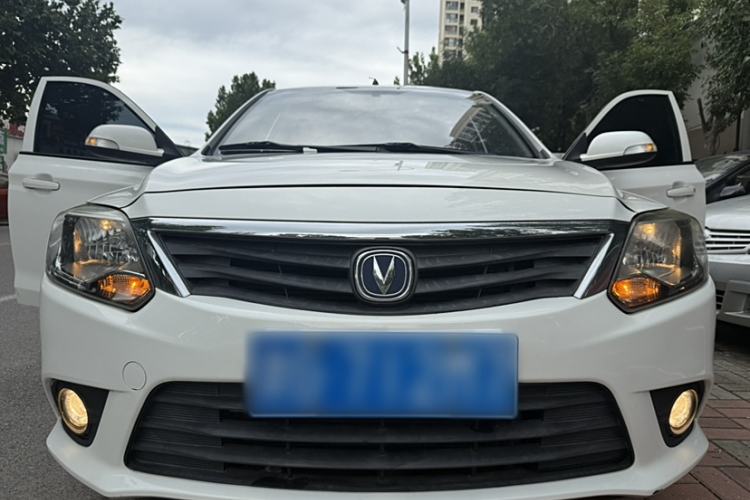 Used CHANGAN Alsvin V3 2015 1.4L Manual Warm-Hearted Model China V Standard Exterior 4
