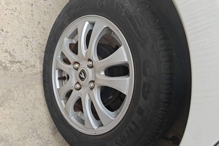 Used CHANGAN Alsvin V3 2015 1.4L Manual Meiruan Model China V Standard Exterior 5