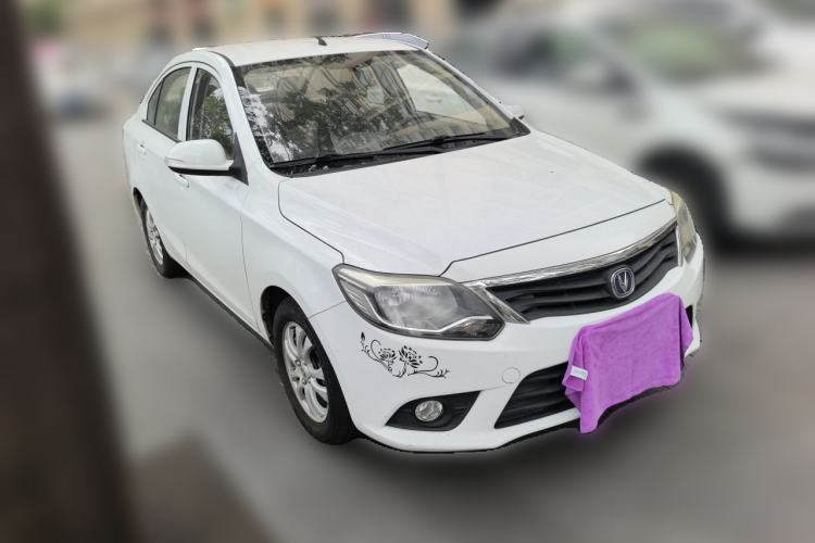 Used CHANGAN Alsvin V3 2015 1.4L Manual Warm-Hearted Model China IV Standard Front Right 45 Deg