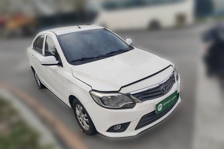 Used CHANGAN Alsvin V3 2015 1.4L Manual Warm-Hearted Model China IV Standard Front Right 45 Deg