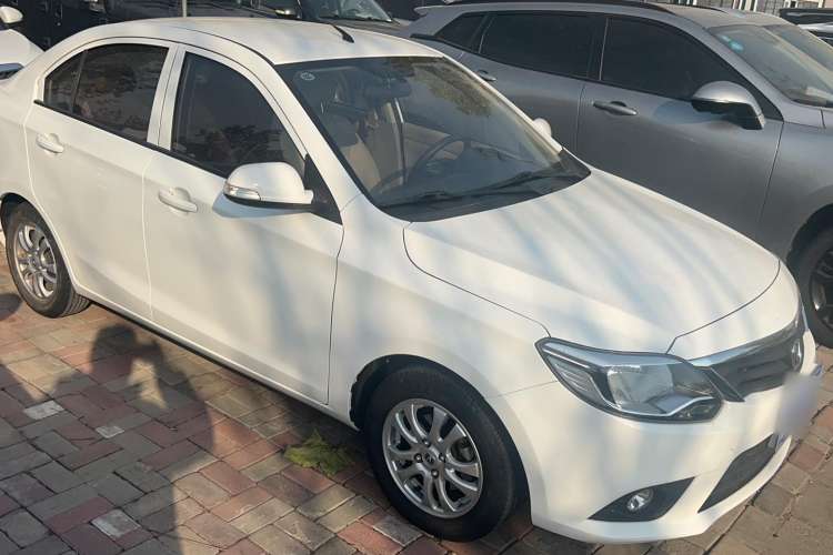 Used CHANGAN Alsvin V3 2015 1.4L Manual Warm-Hearted Model China V Standard Front Right 45 Deg
