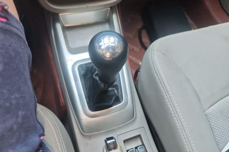 Used CHANGAN Alsvin V3 2015 1.4L Manual Meiman Model China IV Standard Gear Lever