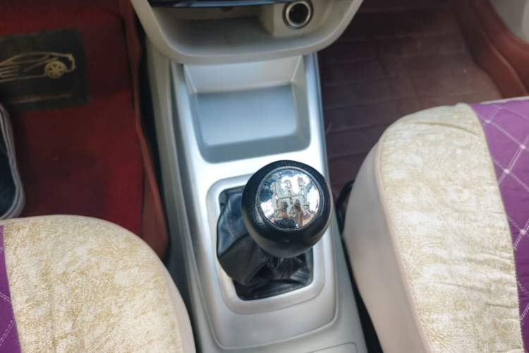 Used CHANGAN Alsvin V3 2015 1.4L Manual Meiruan Model China V Standard Gear Lever