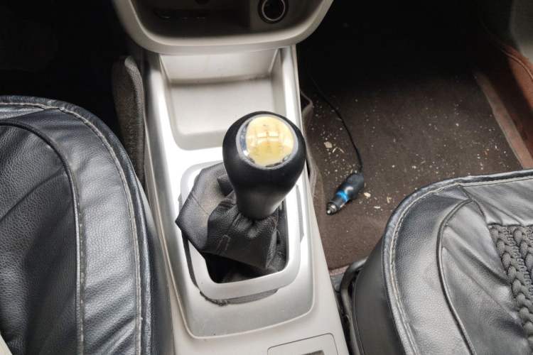 Used CHANGAN Alsvin V3 2015 1.4L Manual Meiruan Model China V Standard Gear Lever