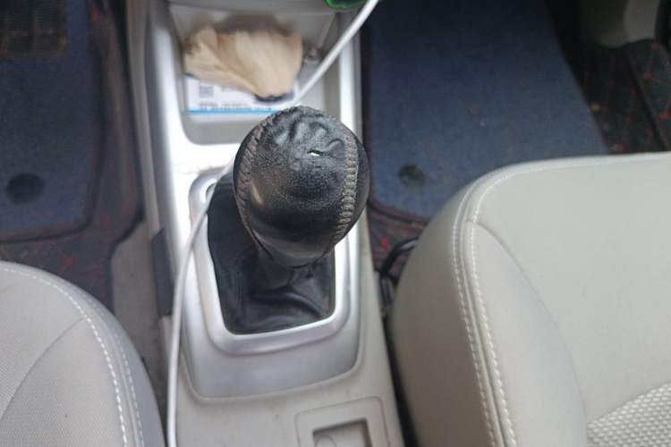 Used CHANGAN Alsvin V3 2015 1.4L Manual Meiman Model China IV Standard Gear Lever