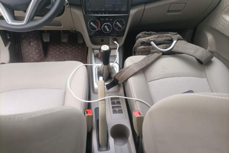 Used CHANGAN Alsvin V3 2015 1.4L Manual Meiruan Model China V Standard Gear Lever