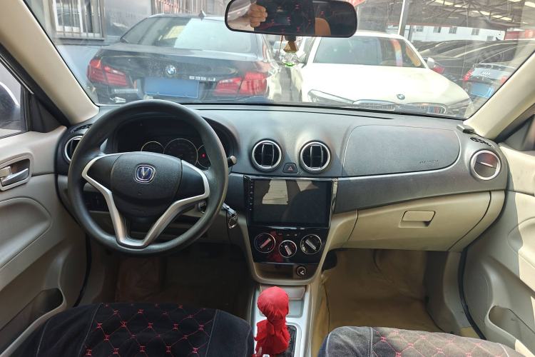 Used CHANGAN Alsvin V3 2015 1.4L Manual Warm-Hearted Model China V Standard Interior 1