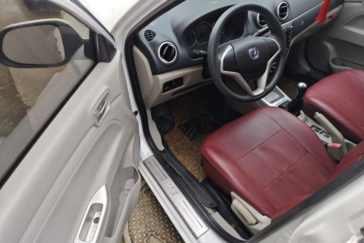 Used CHANGAN Alsvin V3 2015 1.4L Manual Meiruan Model China V Standard Interior 2