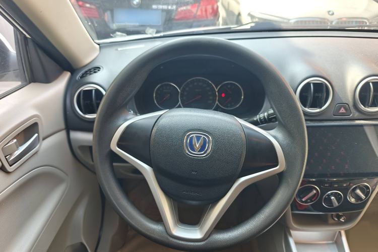 Used CHANGAN Alsvin V3 2015 1.4L Manual Warm-Hearted Model China V Standard Interior 2