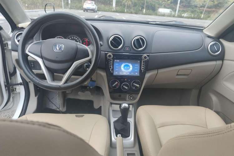 Used CHANGAN Alsvin V3 2015 1.4L Manual Meiman Model China IV Standard Interior 3