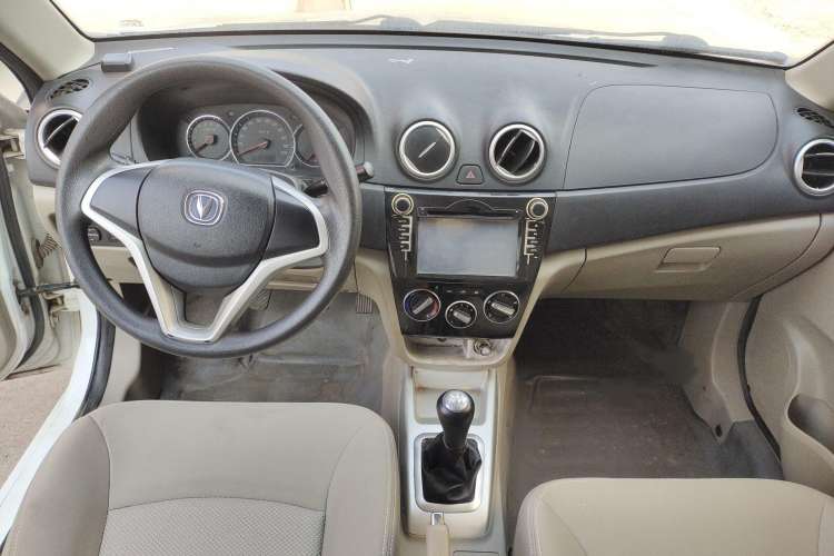 Used CHANGAN Alsvin V3 2015 1.4L Manual Meiruan Model China V Standard Interior 3