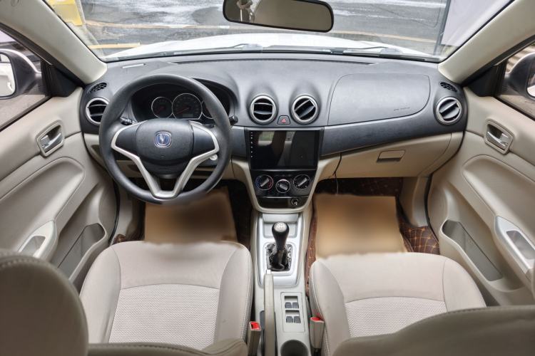 Used CHANGAN Alsvin V3 2015 1.4L Manual Warm-Hearted Model China V Standard Interior 4