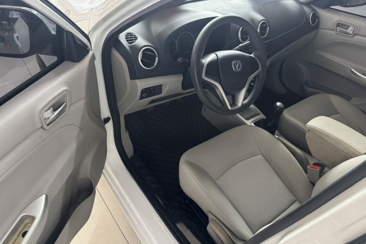 Used CHANGAN Alsvin V3 2015 1.4L Manual Meiruan Model China V Standard Interior 4