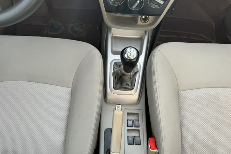 Used CHANGAN Alsvin V3 2015 1.4L Manual Meiman Model China IV Standard Interior 4