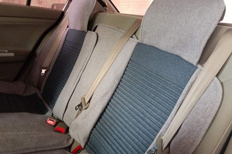 Used CHANGAN Alsvin V3 2015 1.4L Manual Warm-Hearted Model China V Standard Left Rear Seat