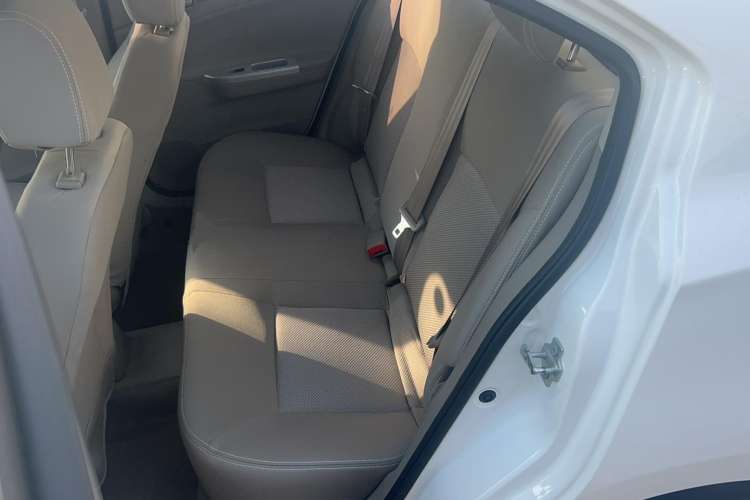 Used CHANGAN Alsvin V3 2015 1.4L Manual Warm-Hearted Model China V Standard Left Rear Seat