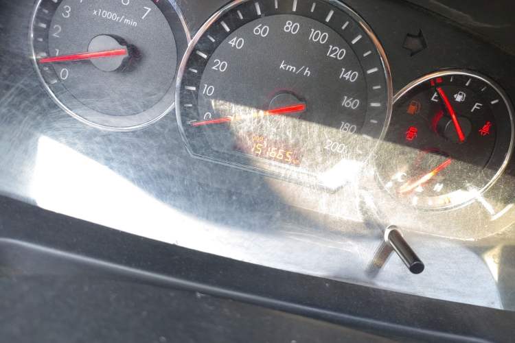 Used CHANGAN Alsvin V3 2015 1.4L Manual Meiman Model China IV Standard Odometer Close Up