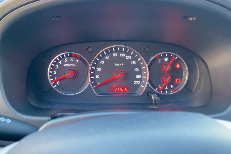 Used CHANGAN Alsvin V3 2015 1.4L Manual Meiruan Model China V Standard Odometer Close Up