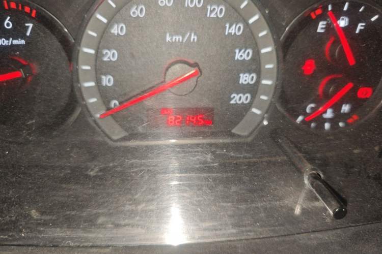 Used CHANGAN Alsvin V3 2015 1.4L Manual Meiman Model China IV Standard Odometer Close Up