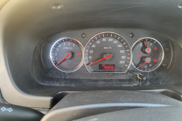 Used CHANGAN Alsvin V3 2015 1.4L Manual Meiman Model China IV Standard Odometer Close Up