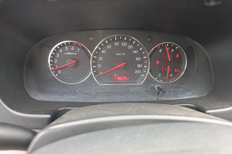 Used CHANGAN Alsvin V3 2015 1.4L Manual Meiruan Model China V Standard Odometer Close Up