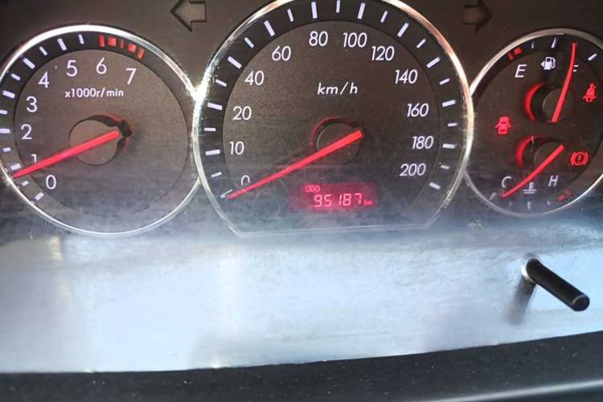 Used CHANGAN Alsvin V3 2015 1.4L Manual Warm-Hearted Model China V Standard Odometer Close Up