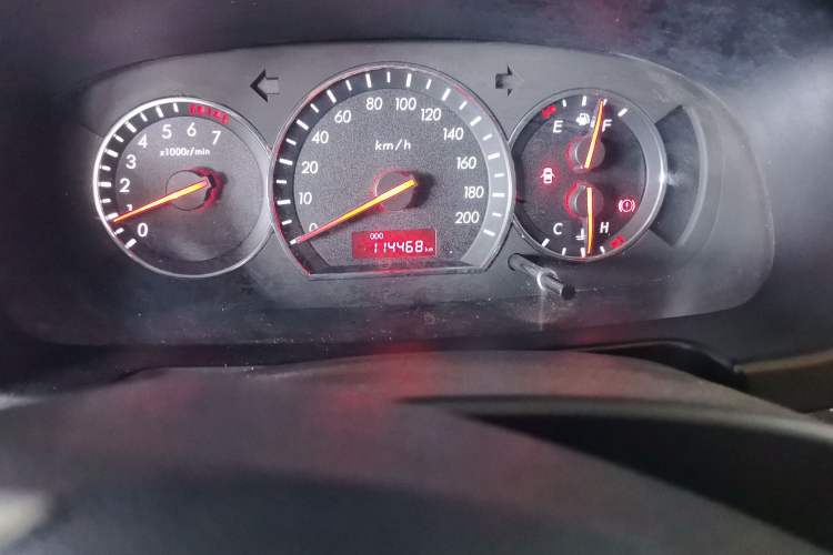 Used CHANGAN Alsvin V3 2015 1.4L Manual Meiman Model China IV Standard Odometer Close Up