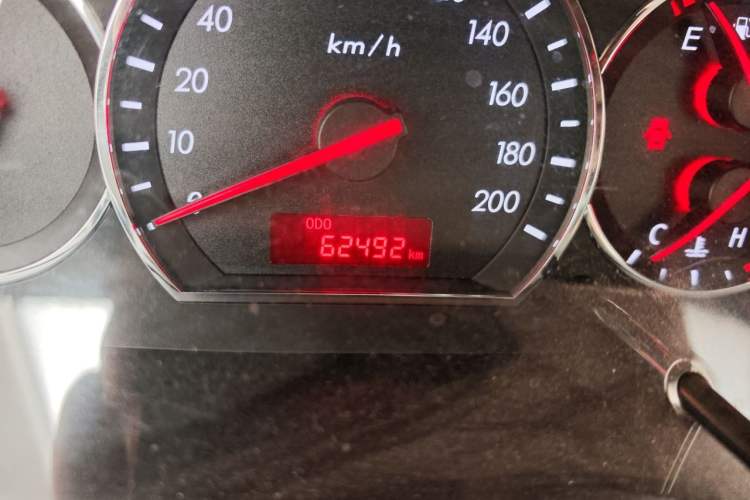 Used CHANGAN Alsvin V3 2015 1.4L Manual Meiruan Model China V Standard Odometer Close Up