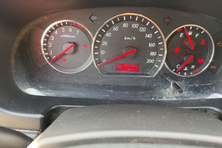 Used CHANGAN Alsvin V3 2015 1.4L Manual Meiman Model China IV Standard Odometer Close Up