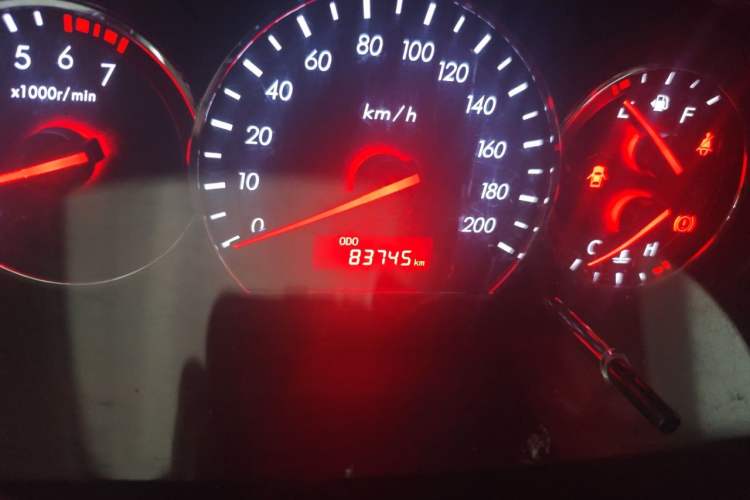 Used CHANGAN Alsvin V3 2015 1.4L Manual Meiruan Model China V Standard Odometer Close Up