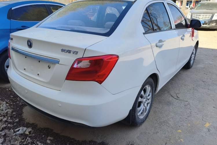 Used CHANGAN Alsvin V3 2015 1.4L Manual Warm-Hearted Model China V Standard Rear Right 45 Deg