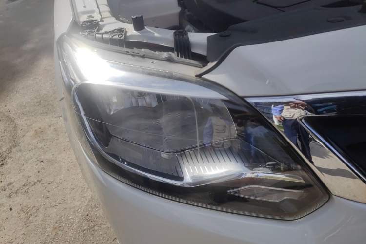 Used CHANGAN Alsvin V3 2015 1.4L Manual Meiruan Model China V Standard Right Front Headlight