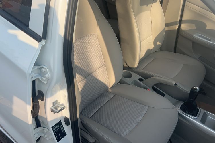 Used CHANGAN Alsvin V3 2015 1.4L Manual Warm-Hearted Model China V Standard Right Front Seat