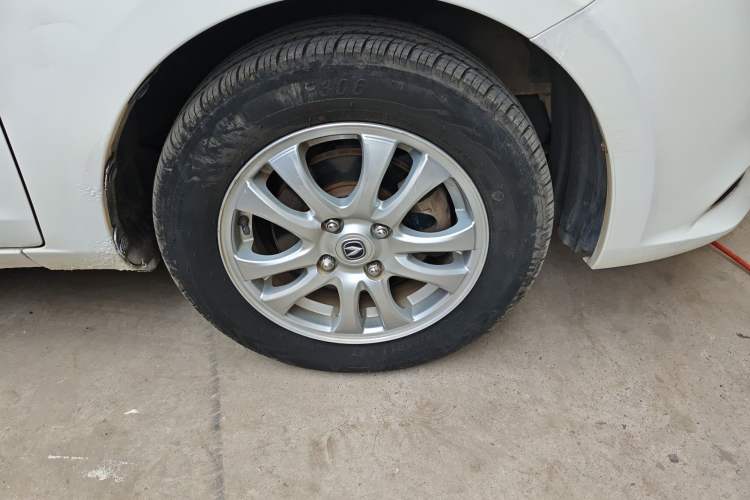 Used CHANGAN Alsvin V3 2015 1.4L Manual Warm-Hearted Model China V Standard Right Front Wheel Hub