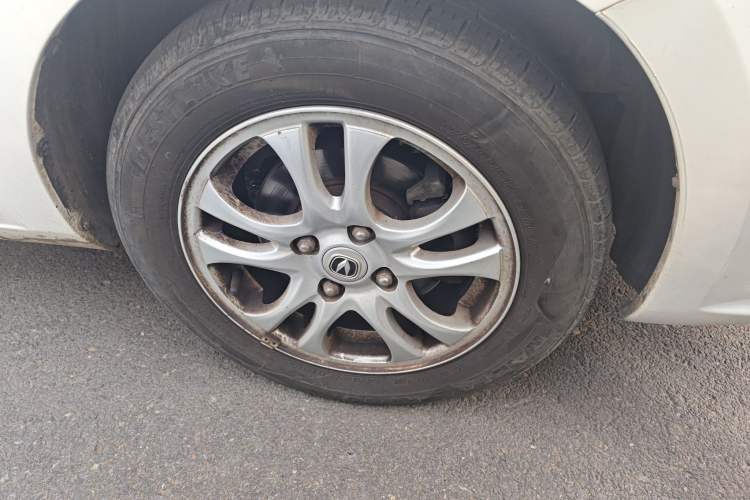 Used CHANGAN Alsvin V3 2015 1.4L Manual Meiruan Model China V Standard Right Front Wheel Hub