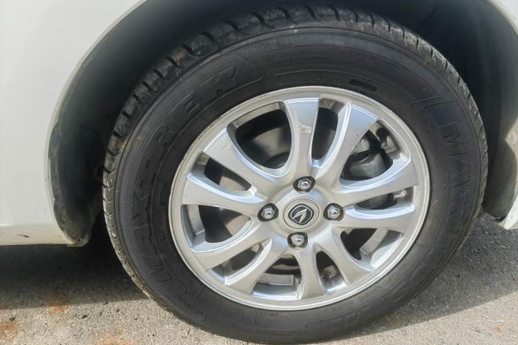 Used CHANGAN Alsvin V3 2015 1.4L Manual Meiruan Model China V Standard Right Front Wheel Hub