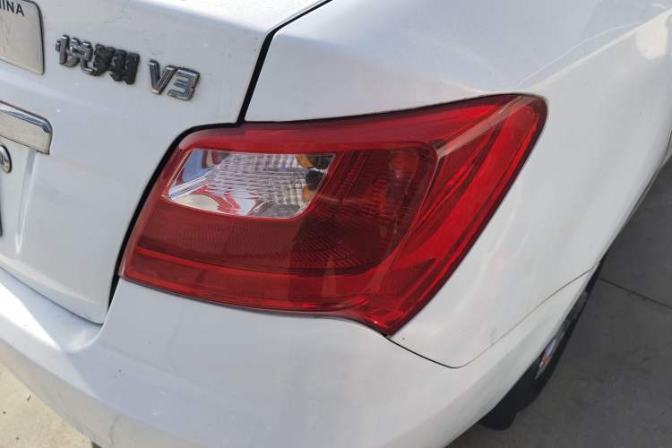 Used CHANGAN Alsvin V3 2015 1.4L Manual Meiruan Model China V Standard Right Rear Taillight