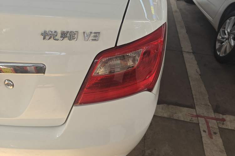Used CHANGAN Alsvin V3 2015 1.4L Manual Meiruan Model China V Standard Right Rear Taillight