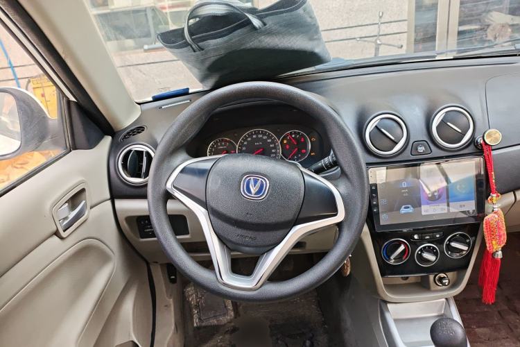 Used CHANGAN Alsvin V3 2015 1.4L Manual Warm-Hearted Model China V Standard Steering Wheel